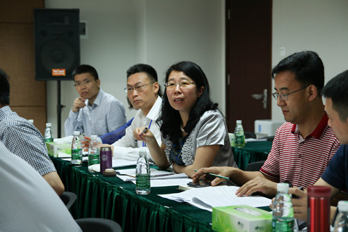 AC1C0D6852F370E1A05695F2061B6962