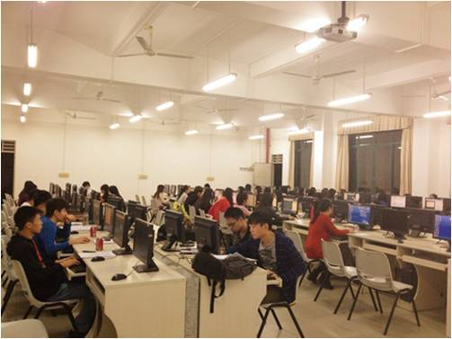 99E4DE646DDB903CCB0EBF25D209176D