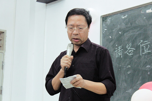 F342D9E00E17A7A59F5DF28058243CCD