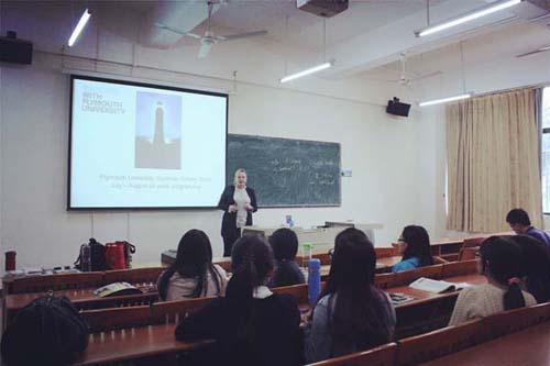 BF8F09E1CFE4264D66CBA5C528017E00