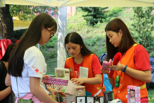 C4E70B1C98E4DB08C5B0A4476E4B04FC C4E70B1C98E4DB08C5B0A4476E4B04FC