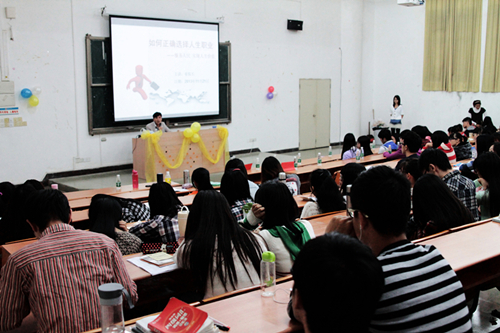 9A4CB03574427A1C04357AF62F5E0851