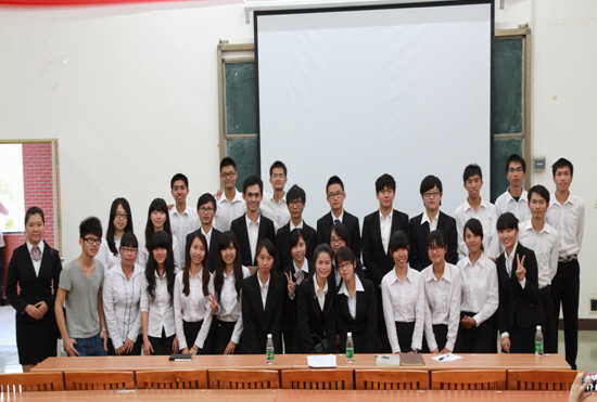 0431DE8A51D85CFDD092E5B8538F3A59