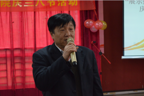 704EE1B9AF4EF090111158D4AC78DA7E